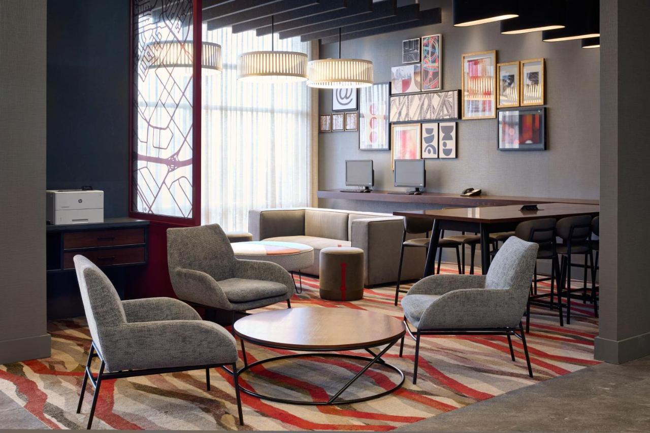 Residence Inn By Marriott Montreal Airport Dorval Ngoại thất bức ảnh